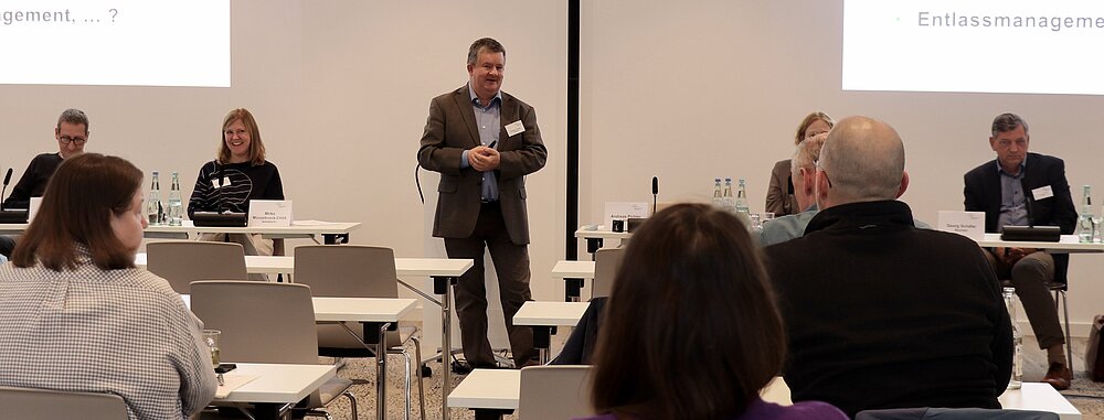 Aufmacher_Podium_7273.JPG Aufmacher_Podium_7273.JPG